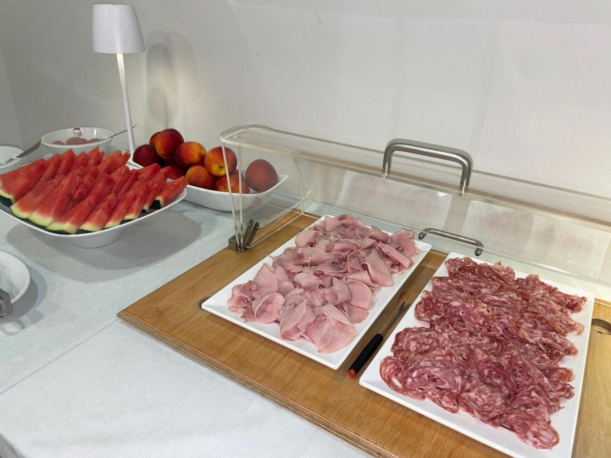 Albergo Tecla Lazise Zewnętrze zdjęcie